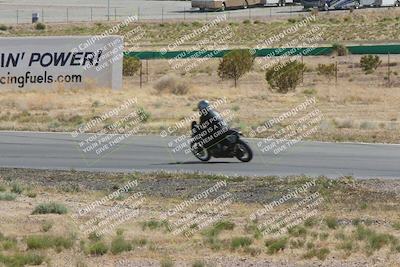 media/Apr-20-2025-AHRMA (Sun) [[393a79c373]]/Race/Group 12/Turn 4b/